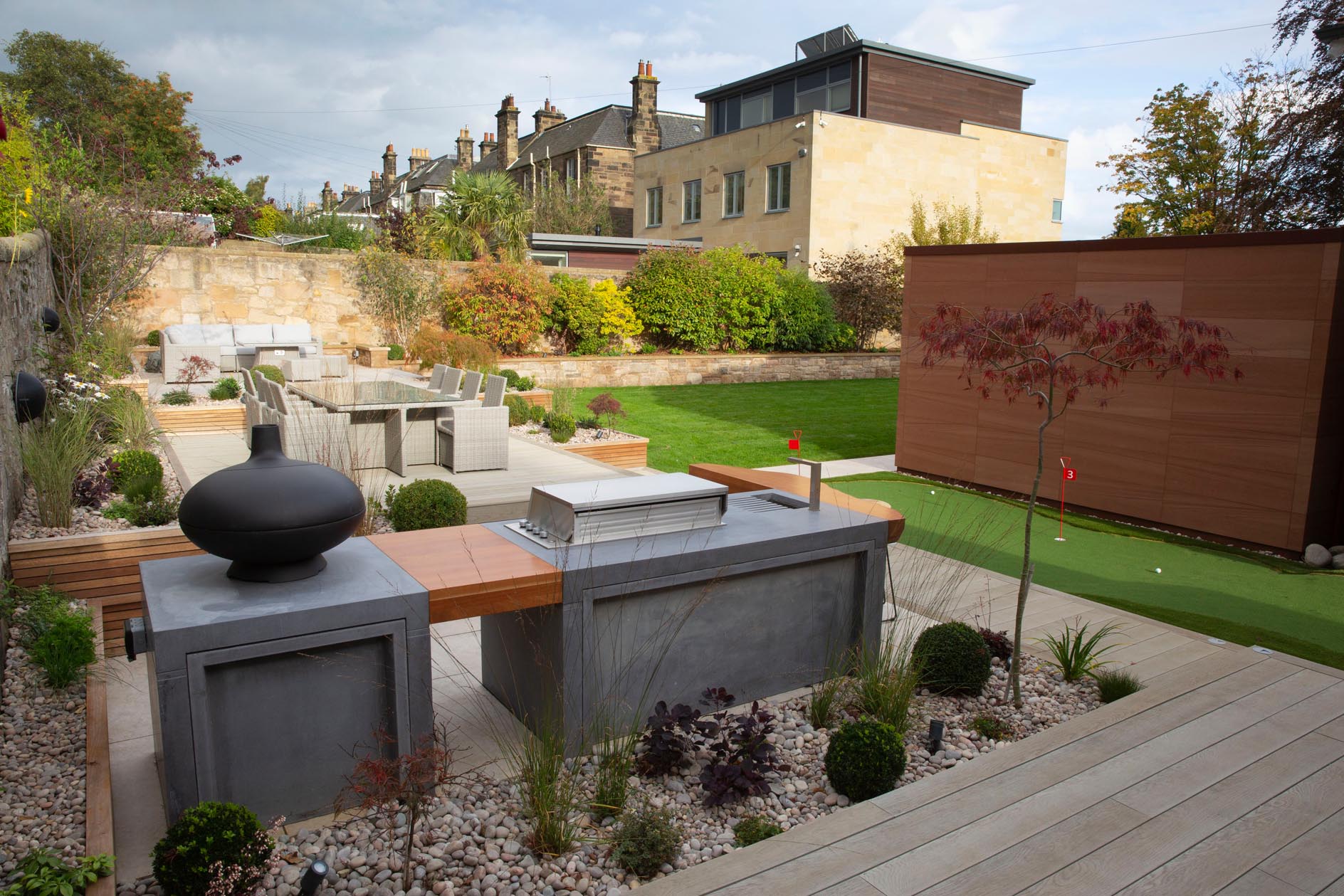 Garden design by Sue Douglas. Photo: Sheila Sim