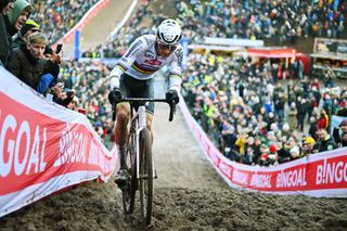 Mathieu van der Poel crests the sand climb in Zonhoven