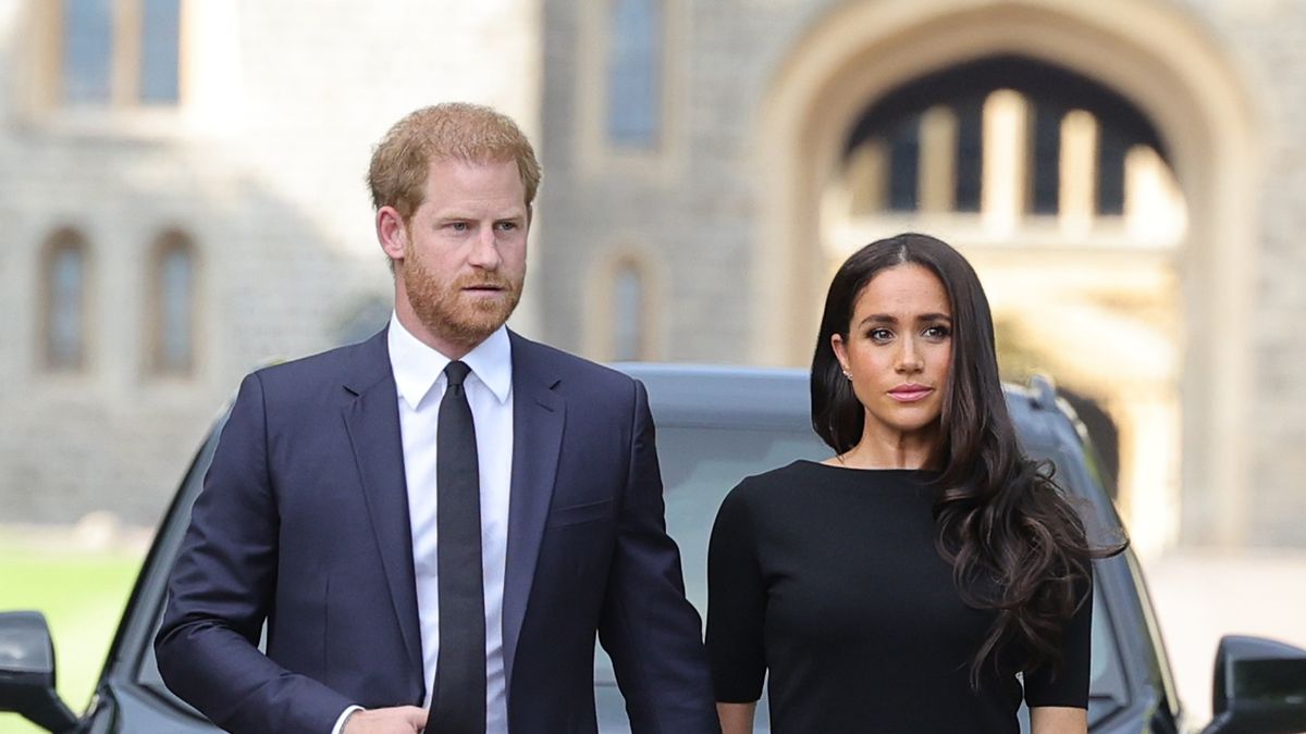 Harry and Meghan won't be on 'the guest list' this Christmas