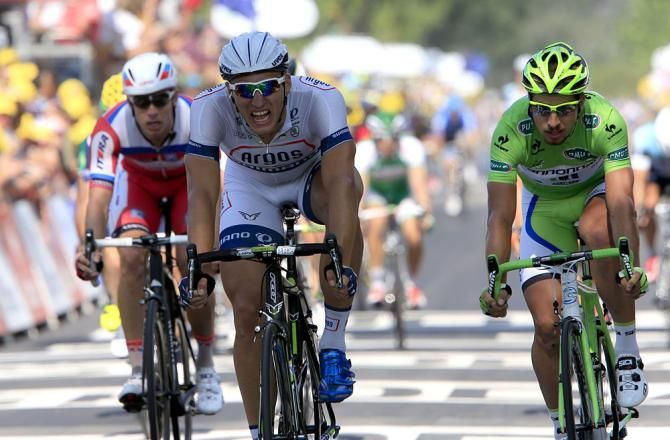 Marcel Kittel (Argos - Shimano) and Peter Sagan (Cannondale) -
