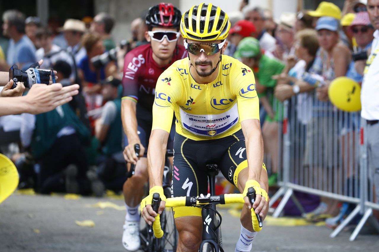 Race leader Julian Alaphilippe at the start of stage 19