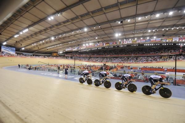 Great Britain's men set a new world record in the team pursuit