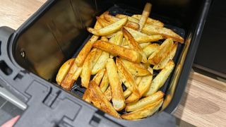 Fries cooked using Russell Hobbs Satisfry air fryer