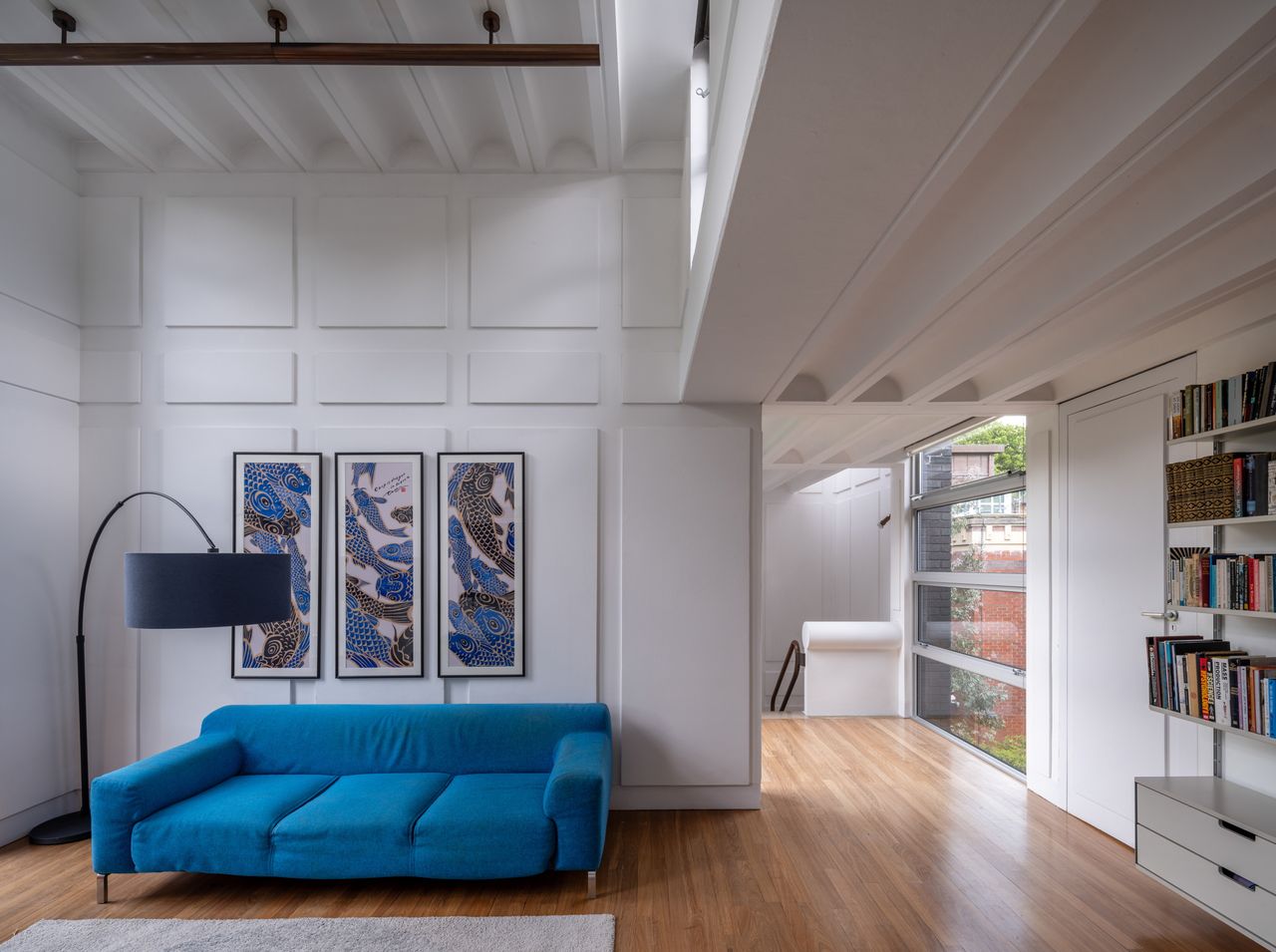Images of the modernist Schreiber House in Hampstead