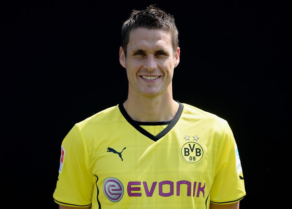 Kehl out for two weeks with groin injury | FourFourTwo