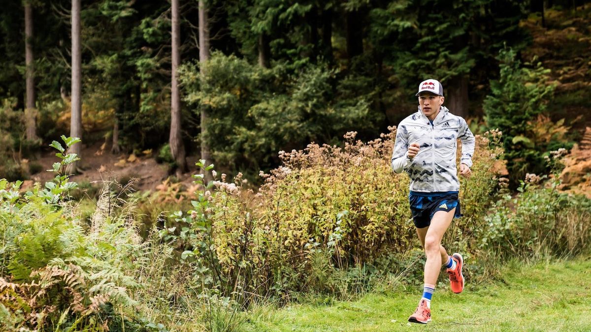 This home runners' workout from ultra marathon maestro Tom Evans is INTENSE