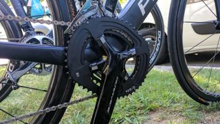 Froome is equipped with 52-36 prototype Osymmetric chainrings