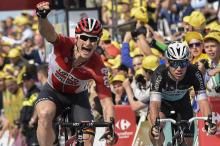 Andre Greipel wins stage 2 of the 2015 Tour de France.