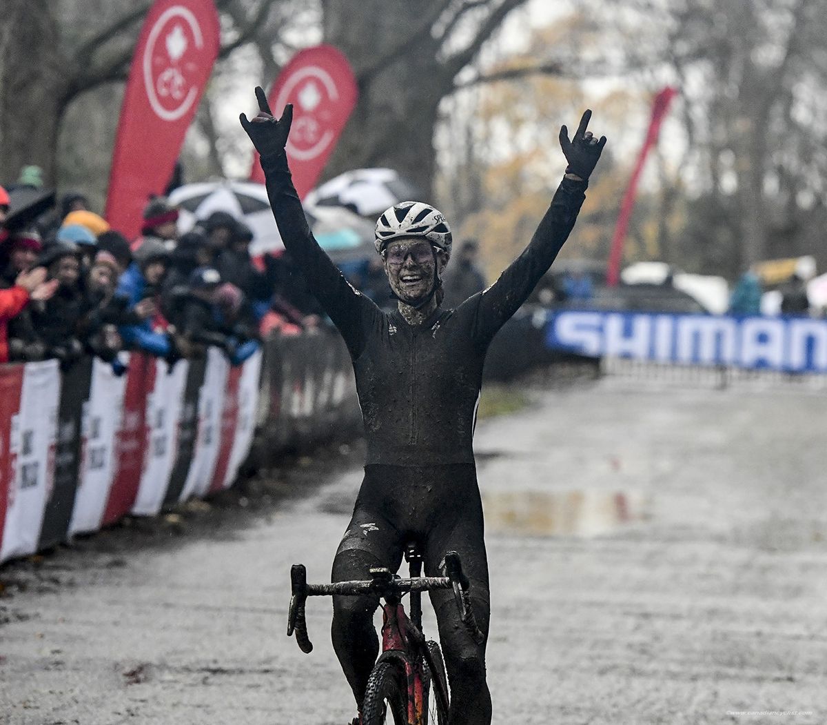 Maghalie Rochette (Specialized/Feedback Sports) winning her 2nd consecutive National title