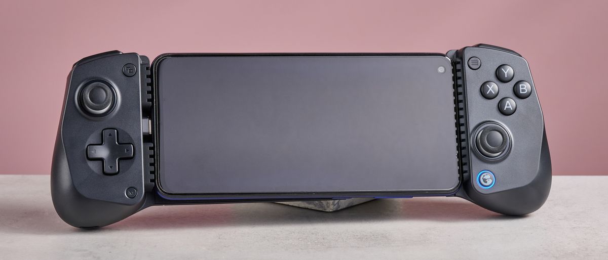 ‘There’s no better mobile controller at this price point’: I was blown away by the performance of the GameSir X5 Lite — but I hope it fits your hands