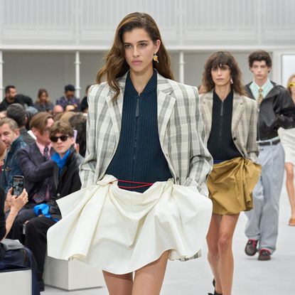Loewe runway spring 2027
