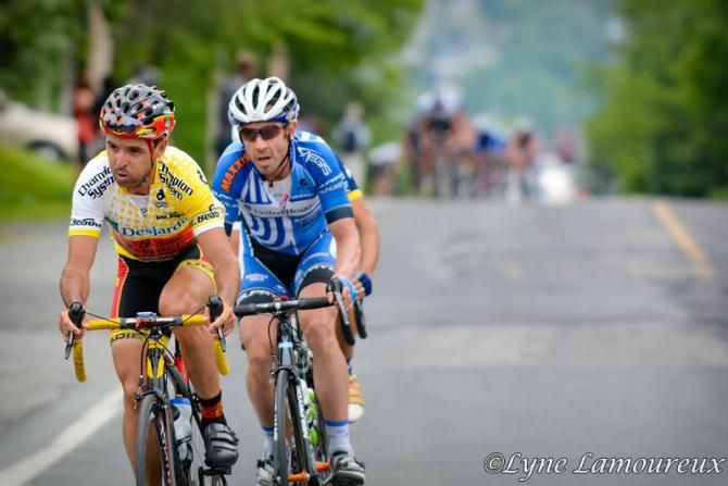 Francisco Mancebo (5-hr Energy) gives chase with Ben Day (UnitedHealthcare) on his wheel
