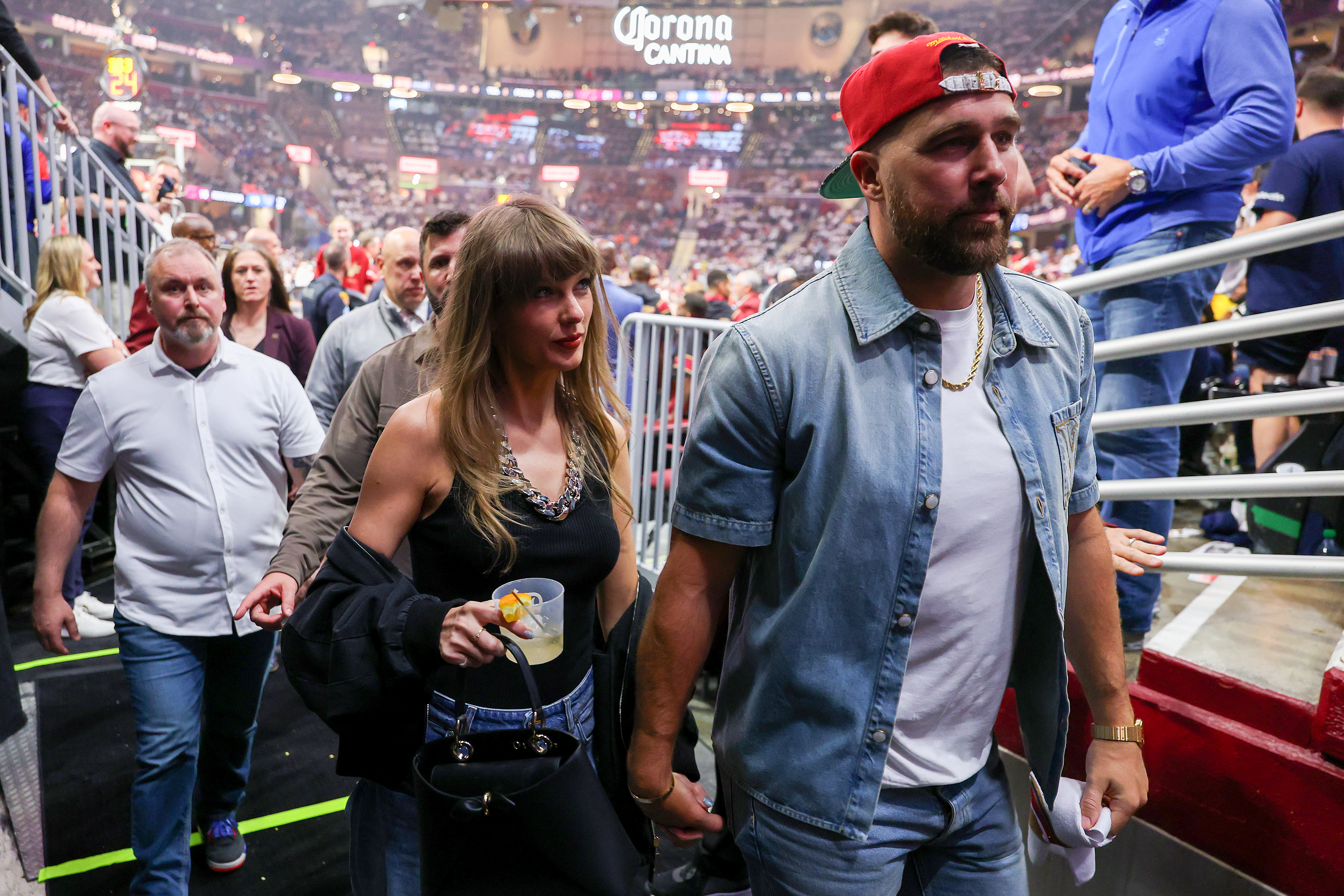 Taylor Swift and Travis Kelce are married at Madison Square Garden and a sign announces their nuptials outside