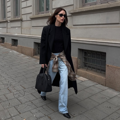 Influencer wearing straight leg jeans