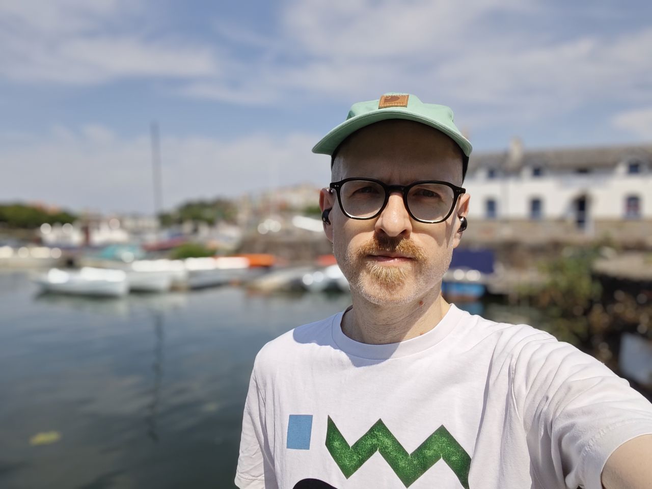 Sample photos taken with the Xiaomi Poco F7