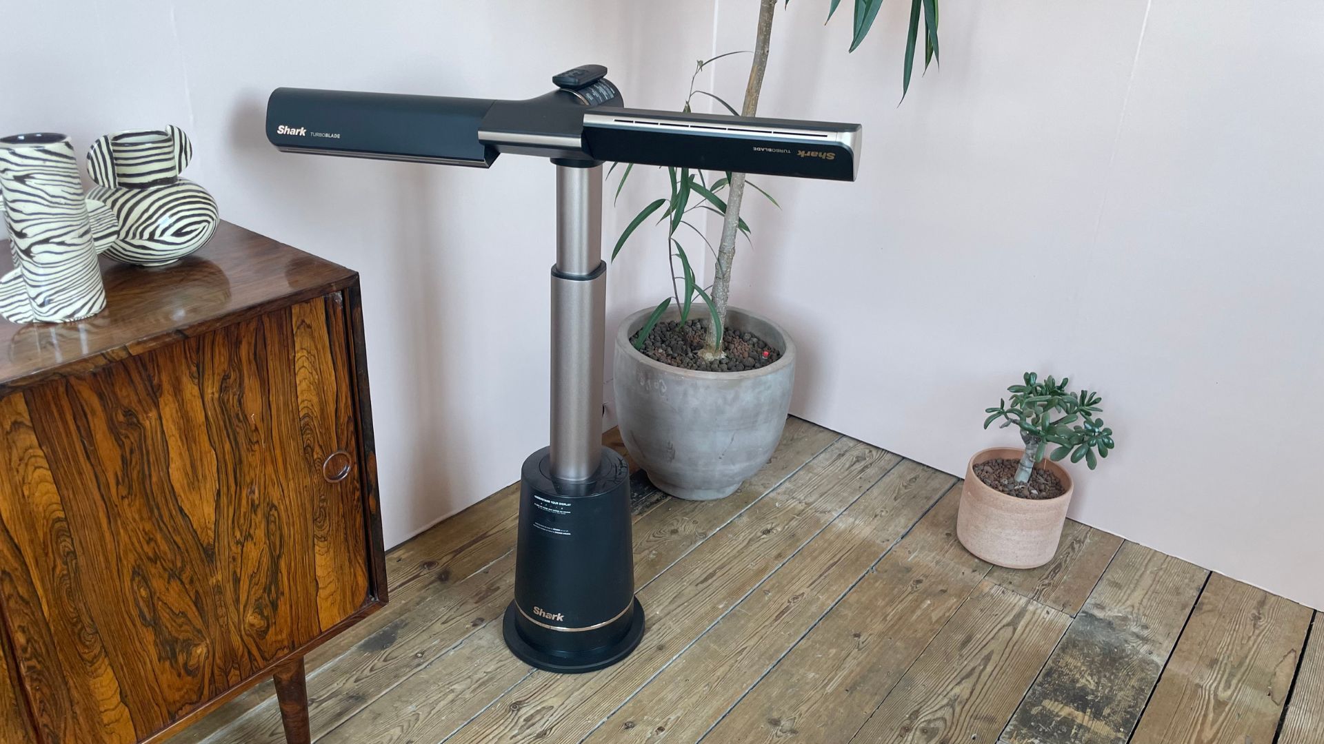 Shark Turbo Blade Fan at home