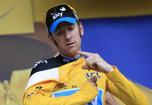Bradley Wiggins (Sky) dons yet another maillot jaune after stage 14