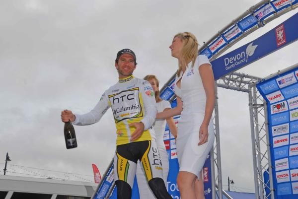 Michael Albasini (Team HTC - Columbia) still in yellow after stage 4