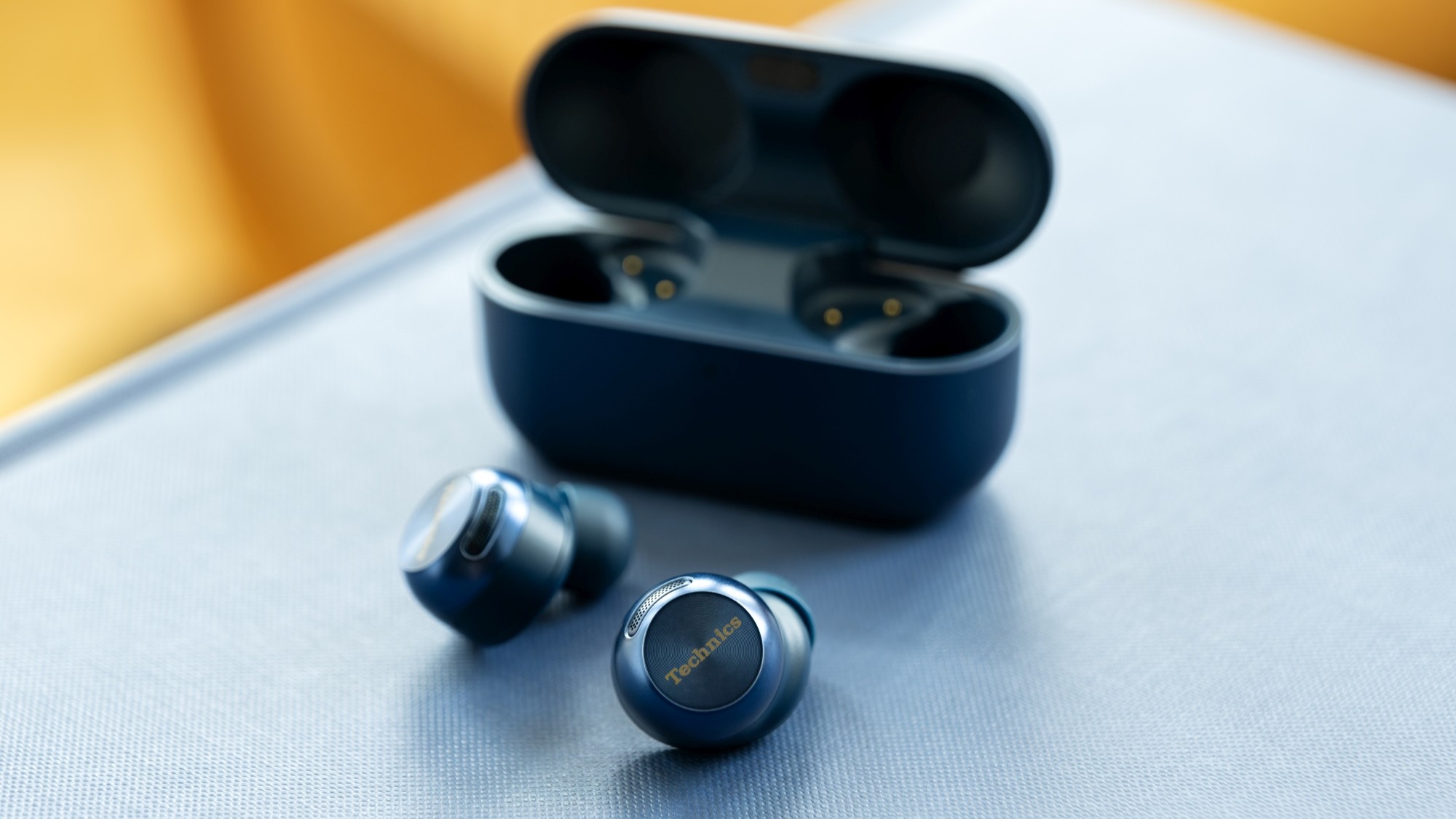 Technics AZ100 Midnight Blue