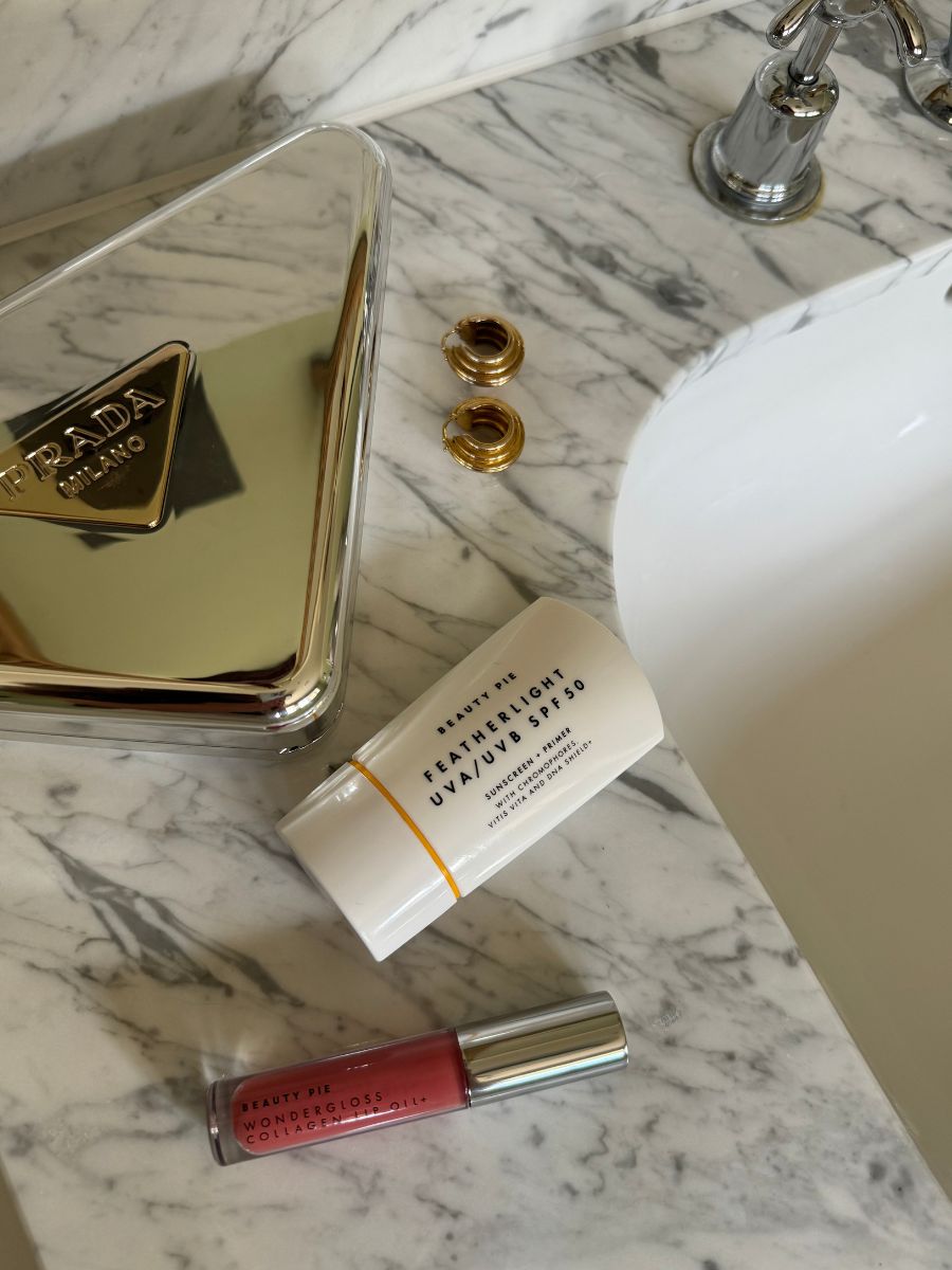 Beauty Pie Featherlight SPF