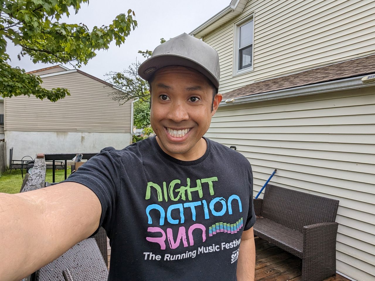 Google Pixel 8 selfie sample.