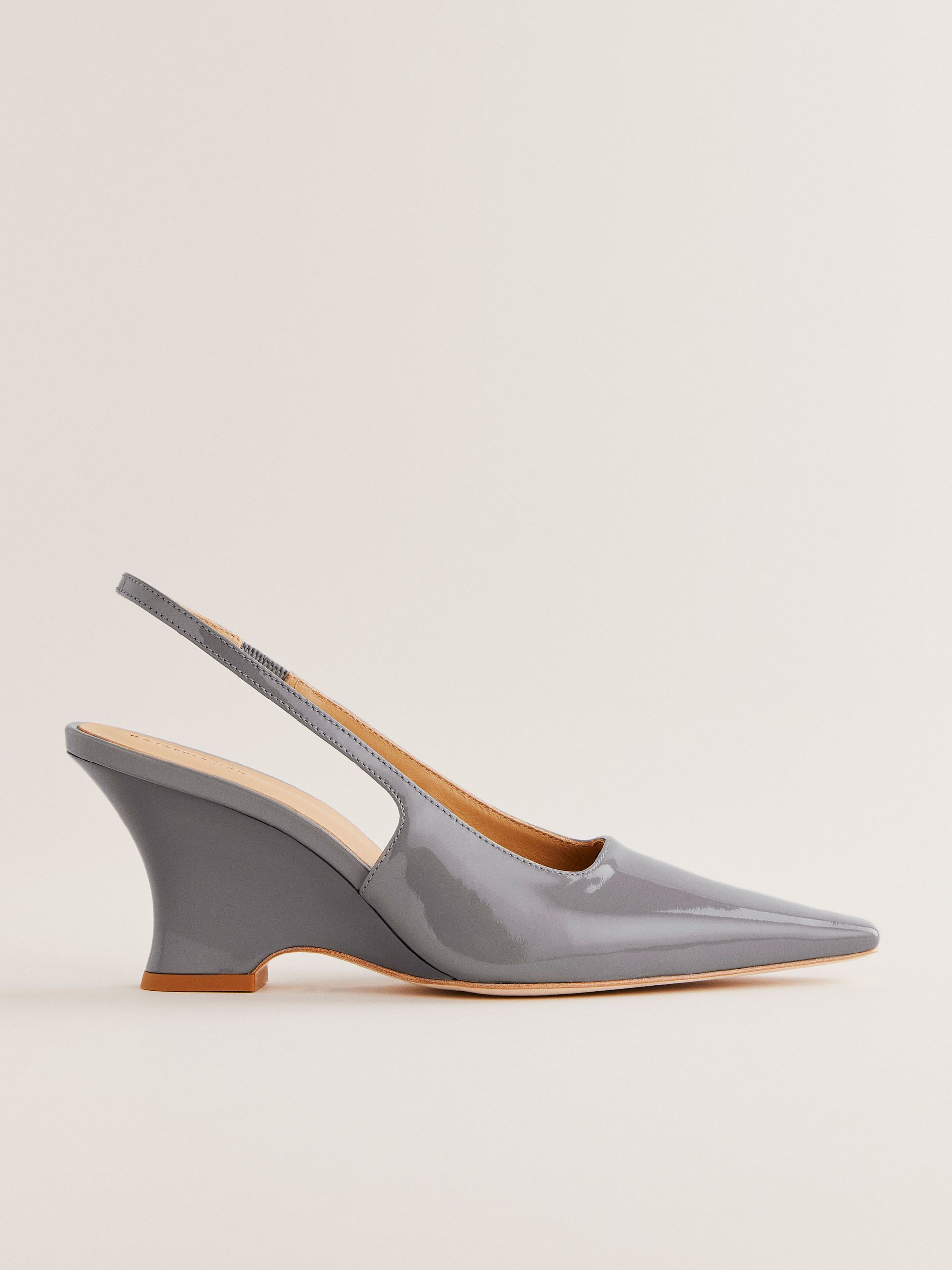 Nicola Slingback Wedge