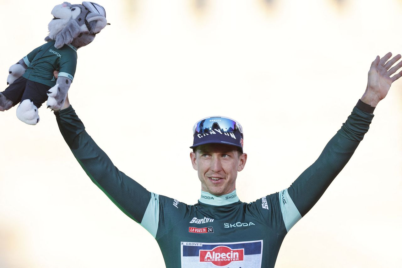 Kaden Groves wins the Vuelta points classification for the second time in his career