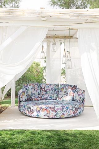 white bamboo garden canopy, image by Missoni Home