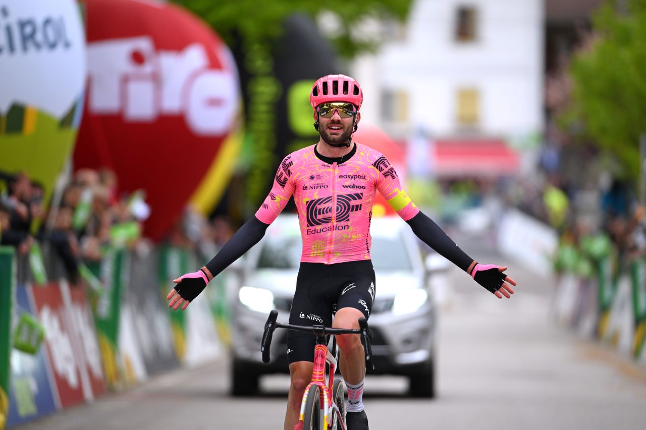 Simon Carr winning stage four of the Tour of the Alps 2024