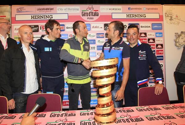 The 2012 Giro d'Italia contenders eye their prize