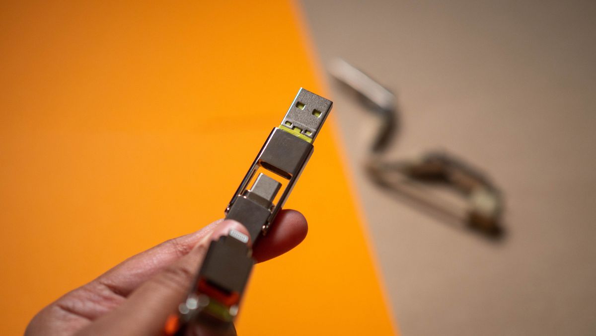Rolling Square inCharge XS keyring cable review