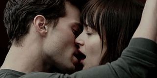 fifty shades freed Jamie Dornan and Dakota Johnson kissing