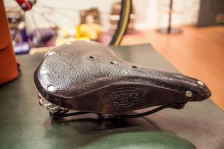 B66: a sprung, double-railed saddle, on the market since 1927