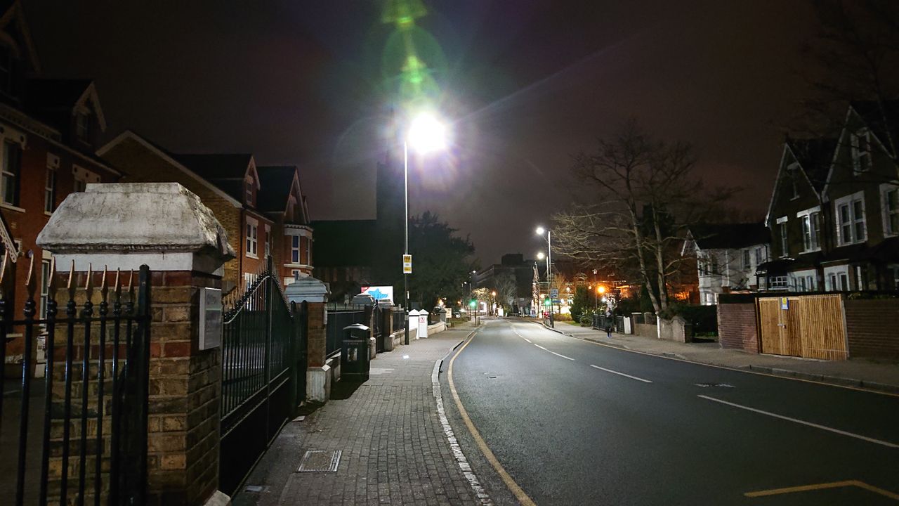 Lens flare aside, the Xperia XZ2 Compact can take great night shots for a phone without OIS