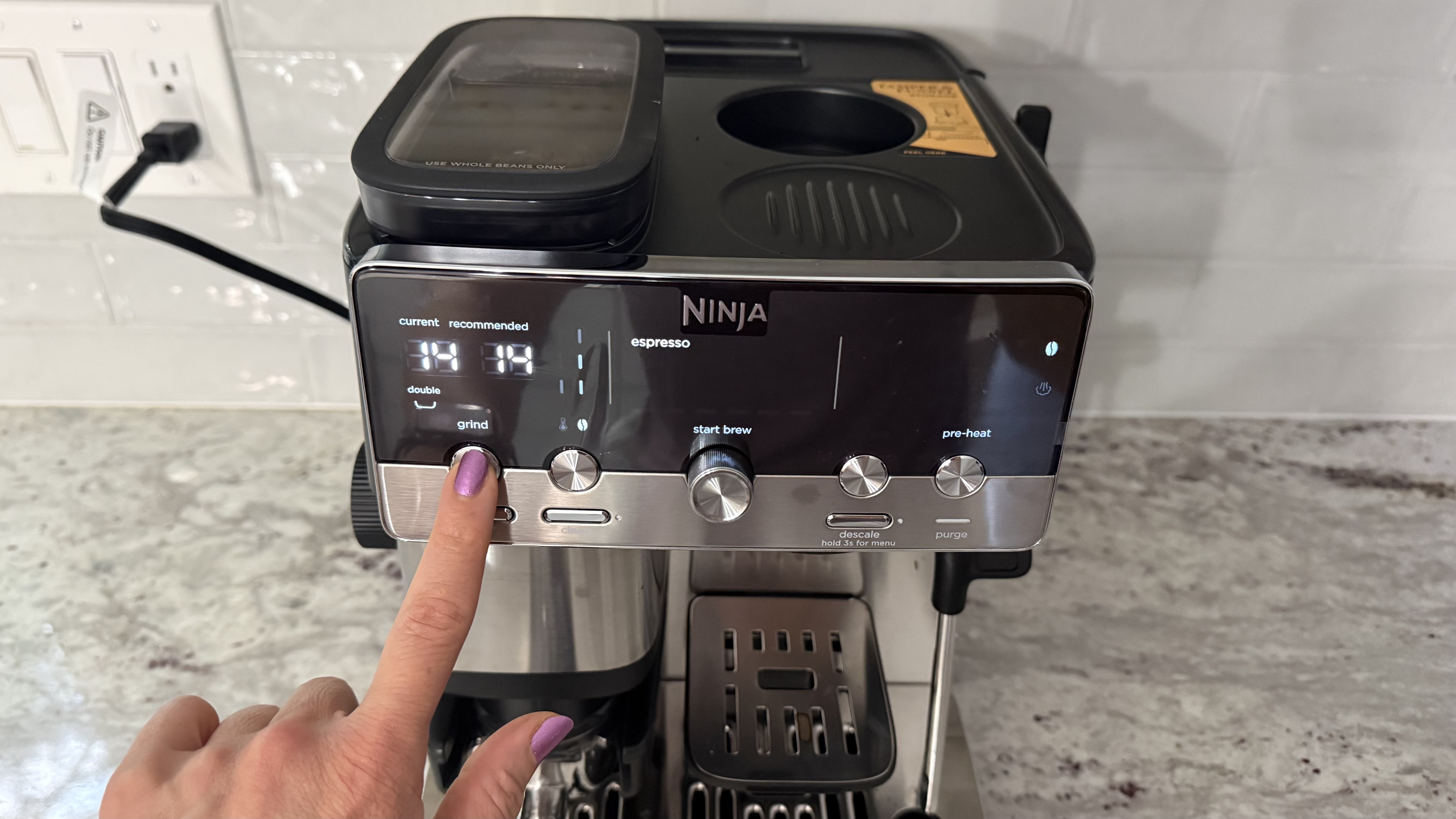 Ninja Luxe Café Mini Espresso Machine grind button