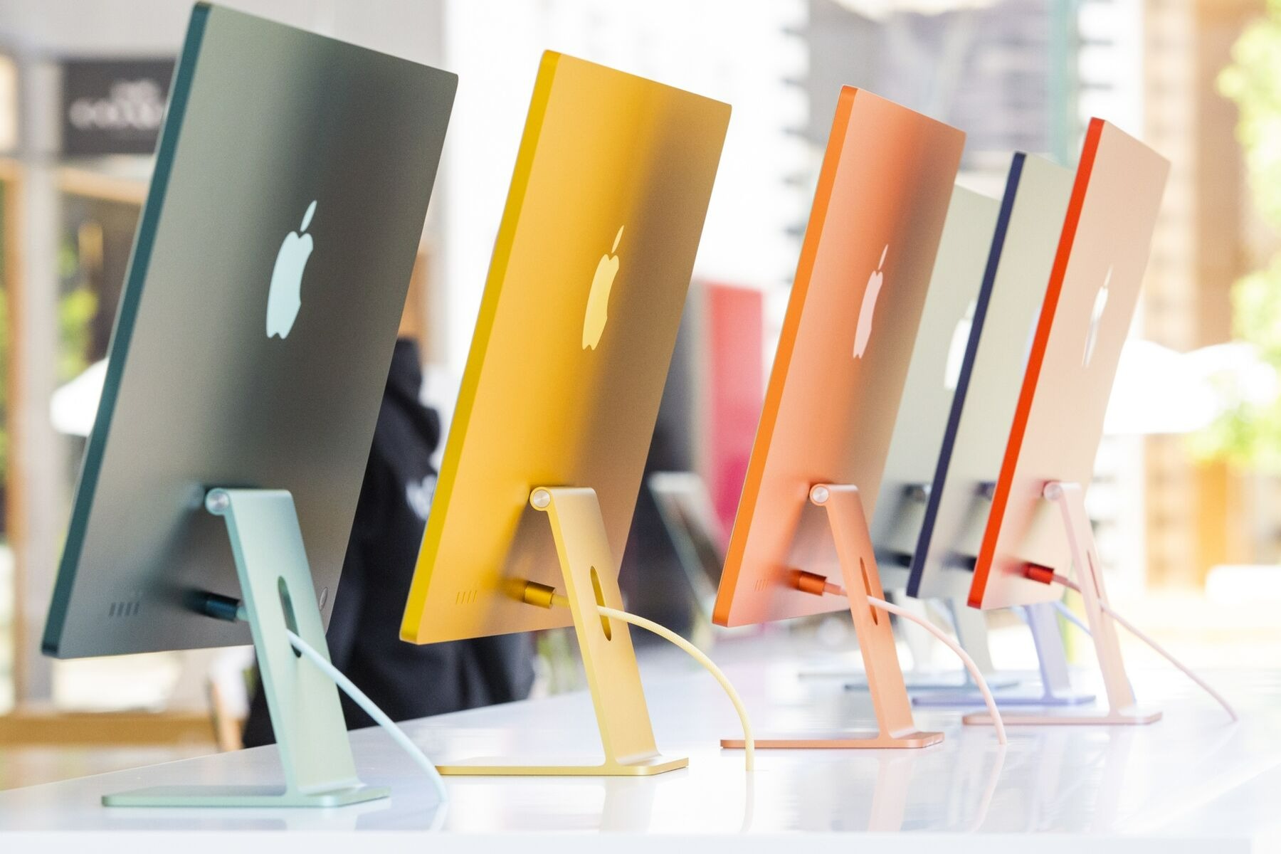 M3 iMac Buying Guide - Which One Is for You? - Mark Ellis Reviews
