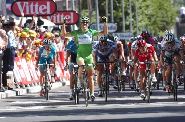 Oscar Freire was a mainstay at Rabobank, winning the green jersey at the 2008 Tour de France.