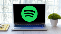 Windows 11 Clock has stopped working with Spotify and there's no fix in sight