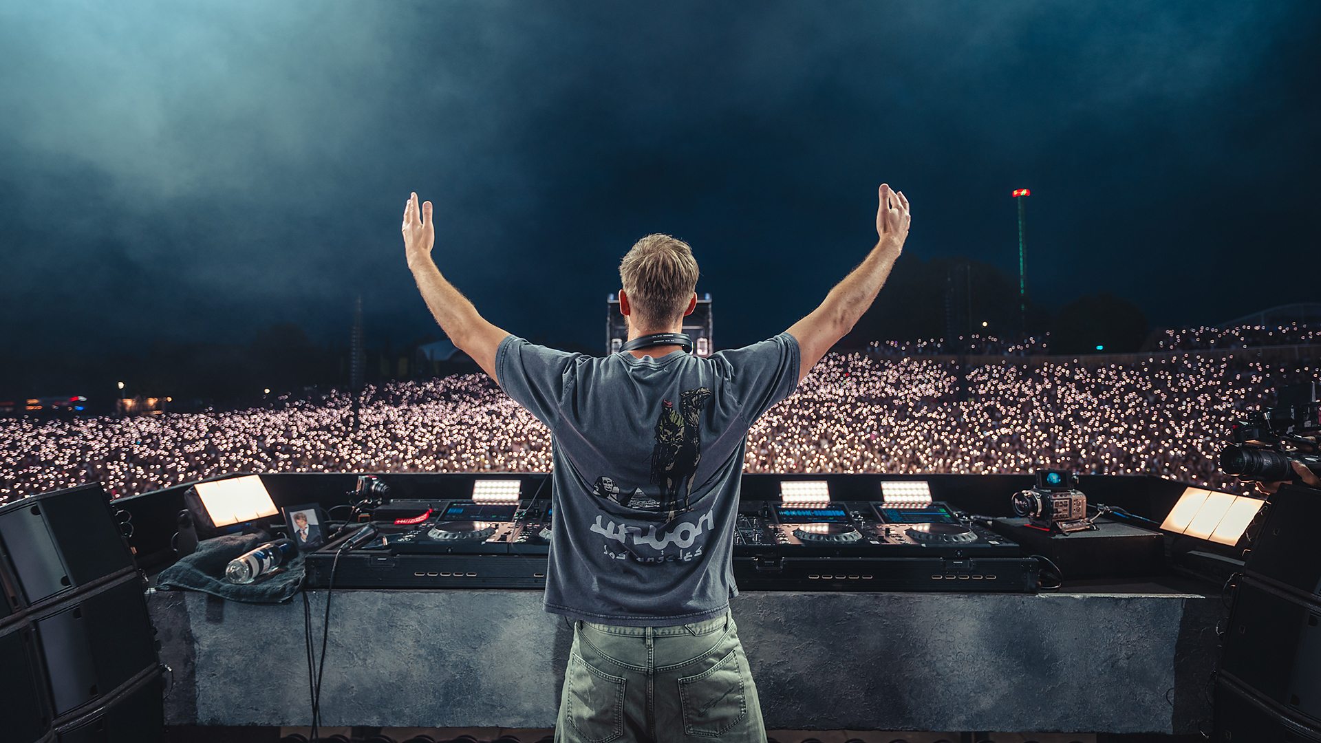 Promotional image for "Calvin Harris: Live From Scotland" for BBC Radio 1's Dance Weekend