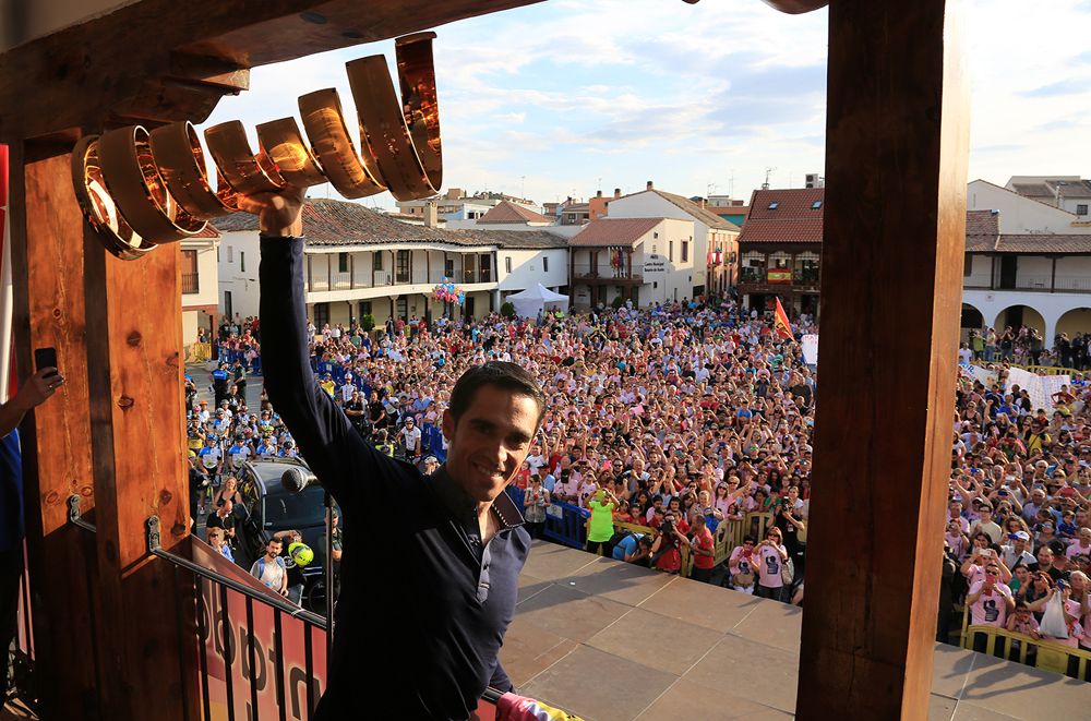 Alberto Contador (Tinkoff Saxo) returns home after his Giro d'Italia win