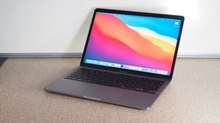 Apple MacBook Pro 13-inch M1