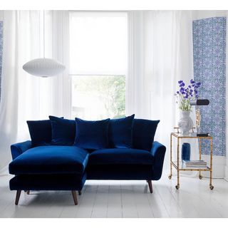 Bardolph Scatterback Velvet Chaise Sofa in blue in white Living Room