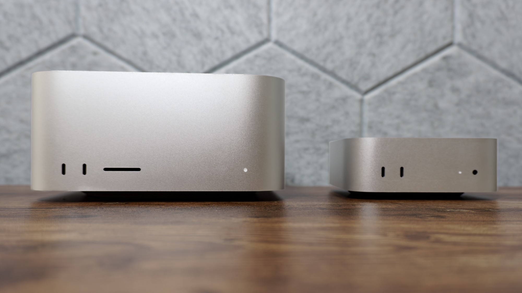 Mac mini M6 vs. Mac Studio M5 Ultra