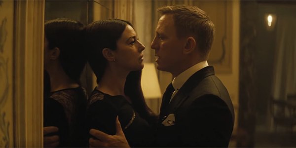 Lucia and James Bond on the verge of kissing in Spectre