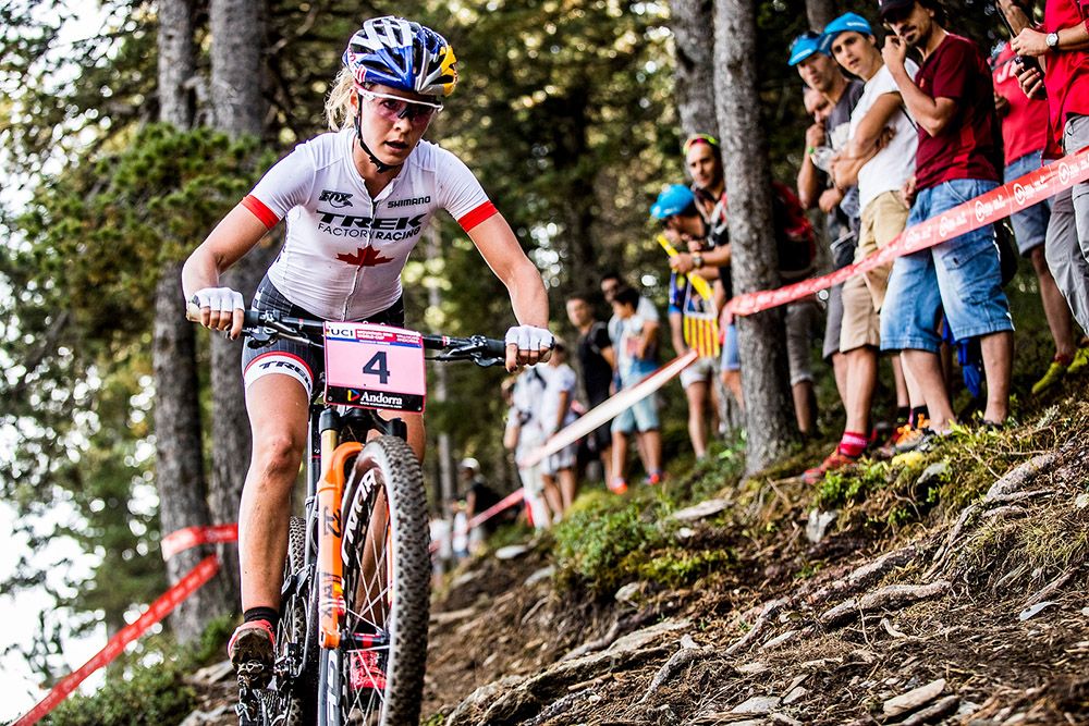 Emily Batty (Trek Factory Racing XC) racing with bruised ribs finished 12th on the day, but it was enough to secure a 3rd in the overall