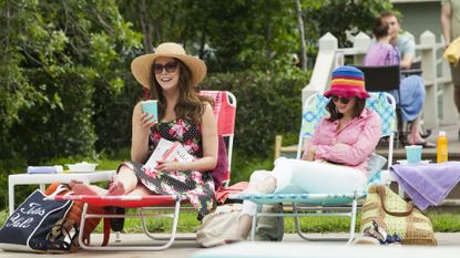 lorelai and rory gilmore poolside in gilmore girls a year in the life
