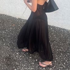 Audry Hiaoui wearing the Gimaguas x Havaianas collaboration.