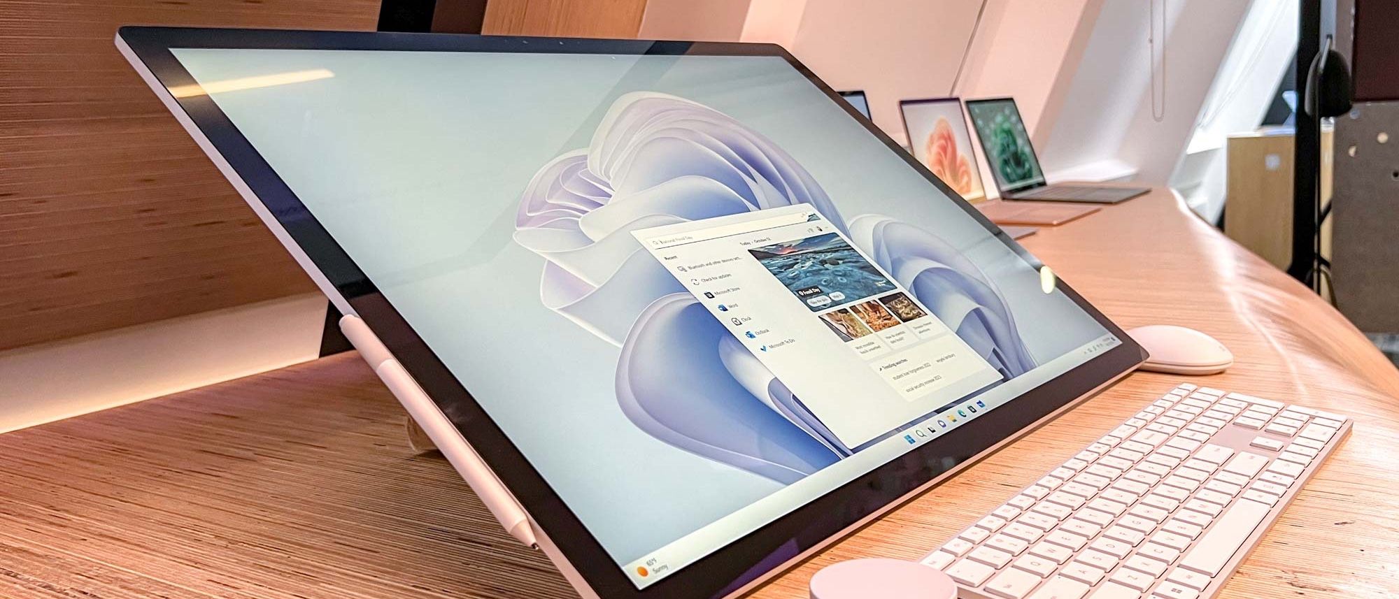 Microsoft Surface Studio 2 - 28インチタッチ Microsoft - Surface Studio 2+ - 28