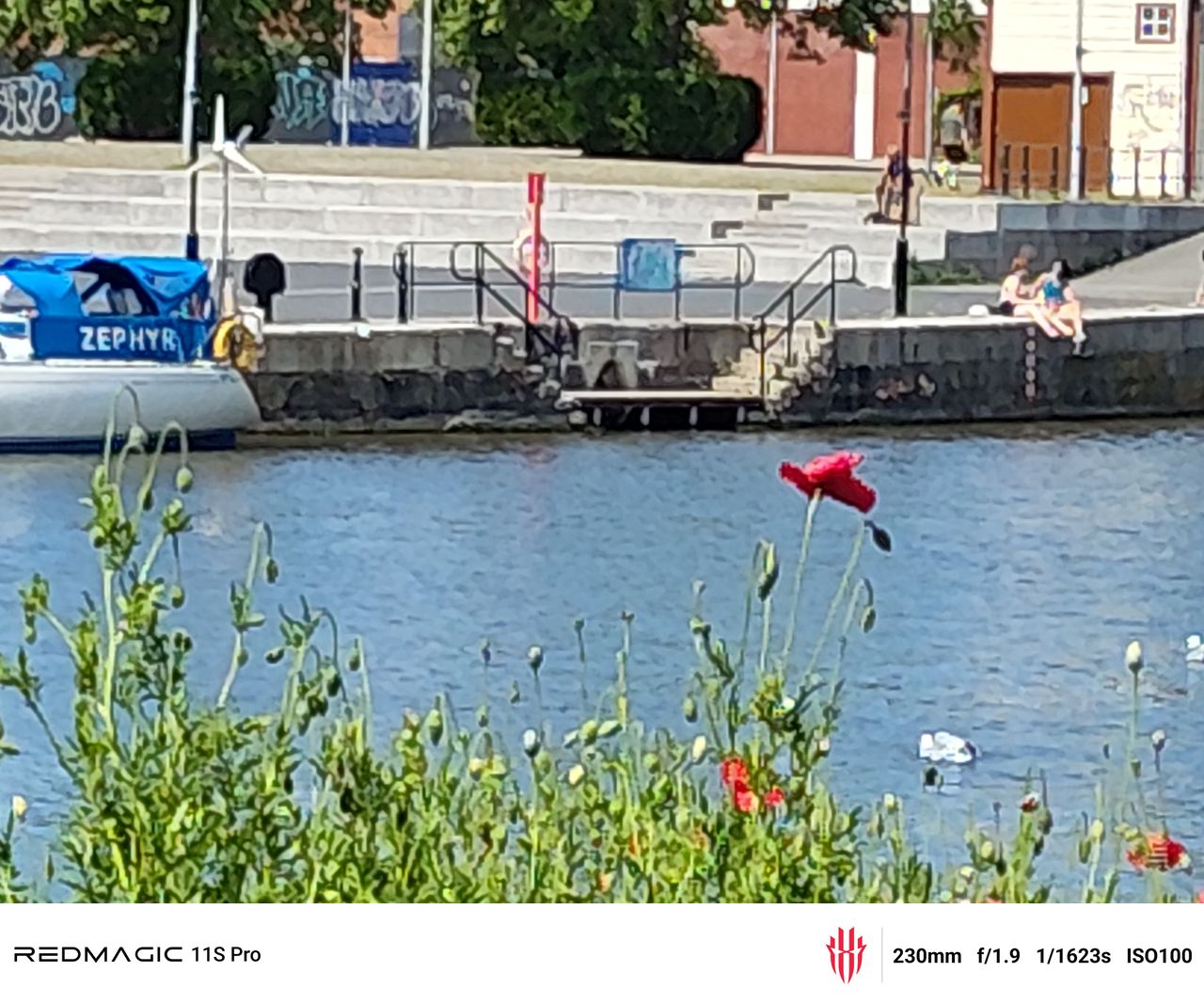 Photos of a harbor taken on the RedMagic 11S Pro