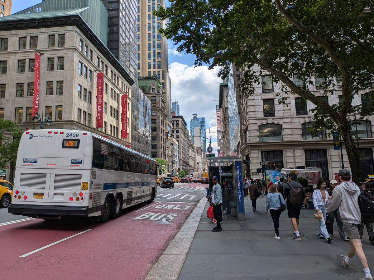 Google Pixel 8a dynamic range sample.